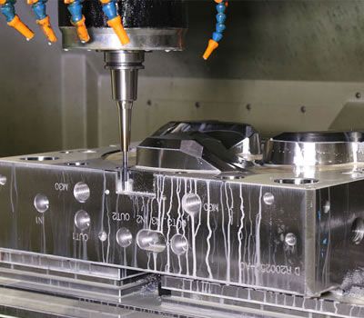 High-Gloss & Weld Line-free Injection Moulding Technology