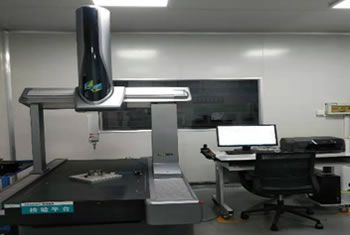 Coordinate Measuring Machine